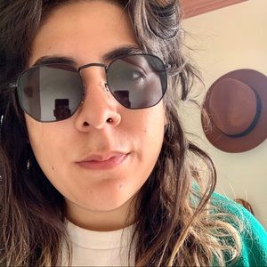 Black Metal Wire Sunglasses